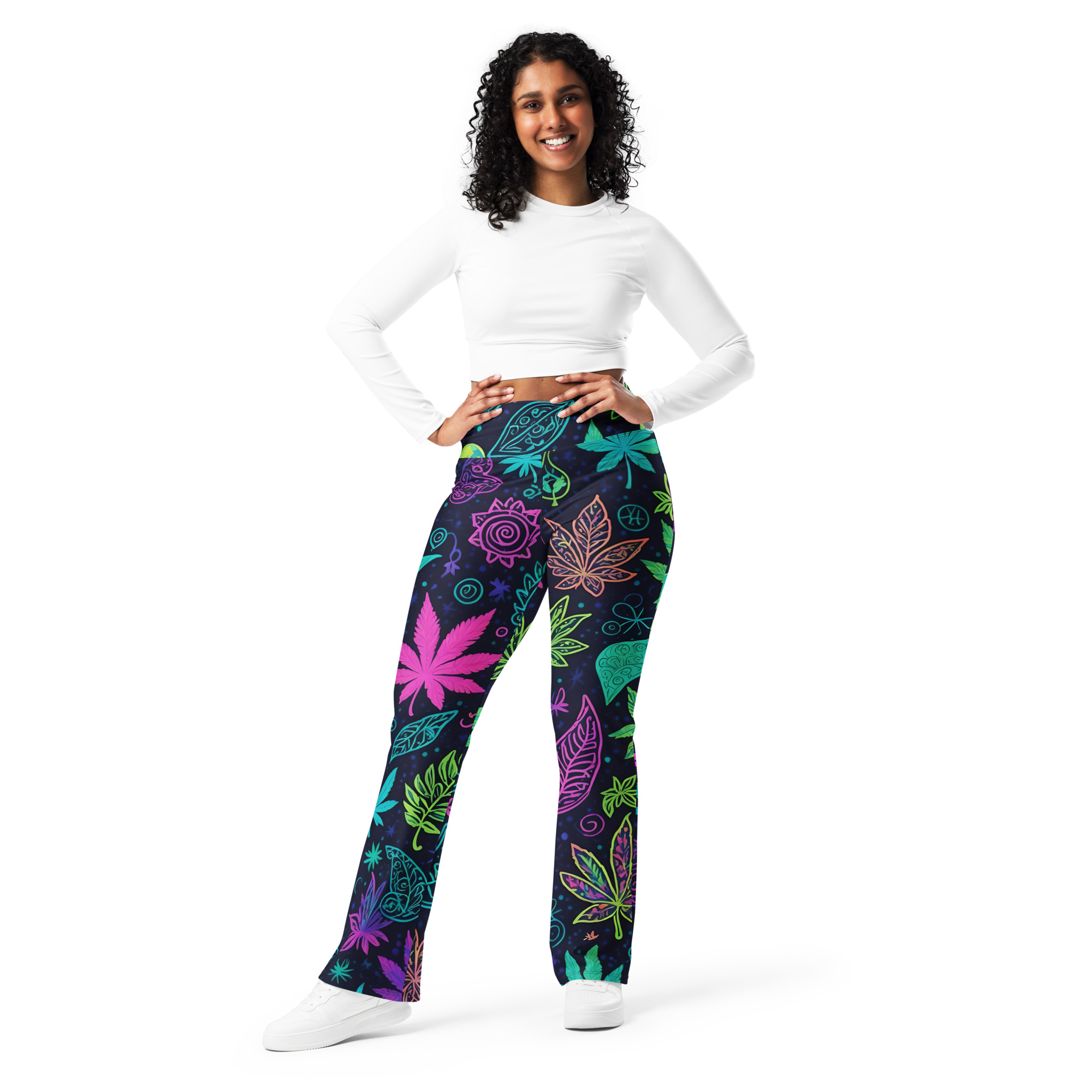 Fifth Degree™ Mystical Paisley Weed Cannabis Moisture-Wicking Flare Festival Leggings
